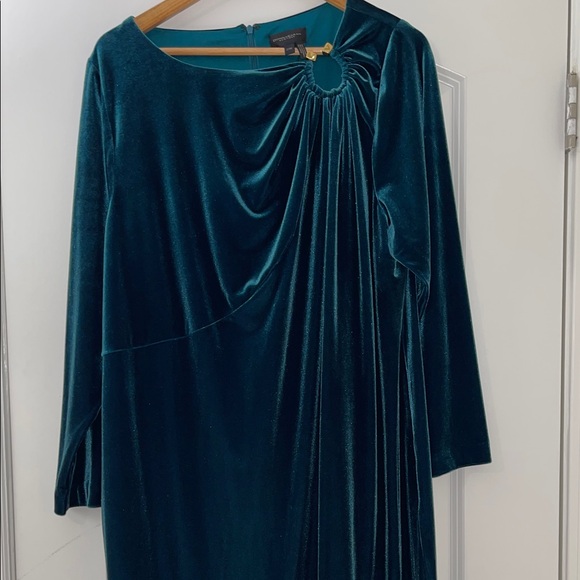 Donna Karan Green Long Sleeve Dress - Picture 5 of 10
